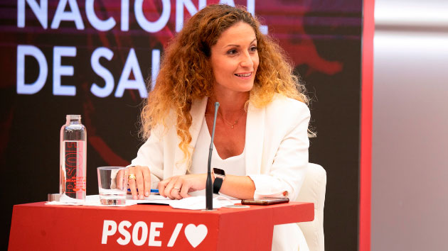 Ainoa Quiñones, delegada del Gobierno en Cantabria y ponente del capítulo "Ciencia y Sanidad".