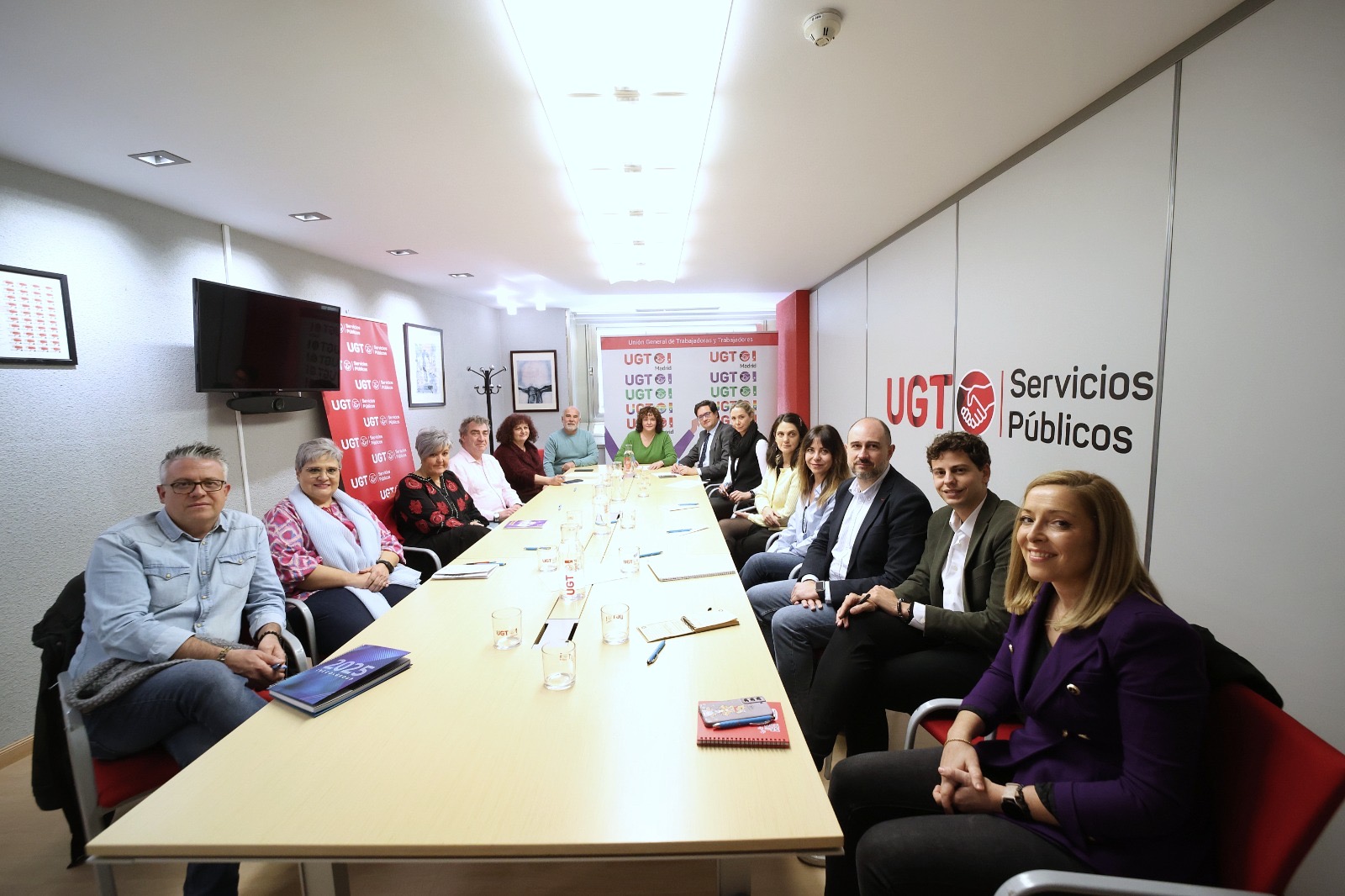 Óscar López apuesta por la alianza con UGT y CCOO para lograr el cambio en Madrid